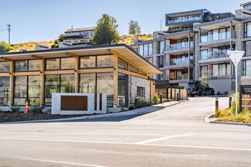 Winona Of Wanaka - Luxury Lakefront Apartment Exterior photo